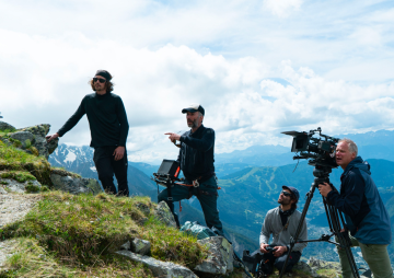 Thomas Salvador sur le tournage de La Montagne